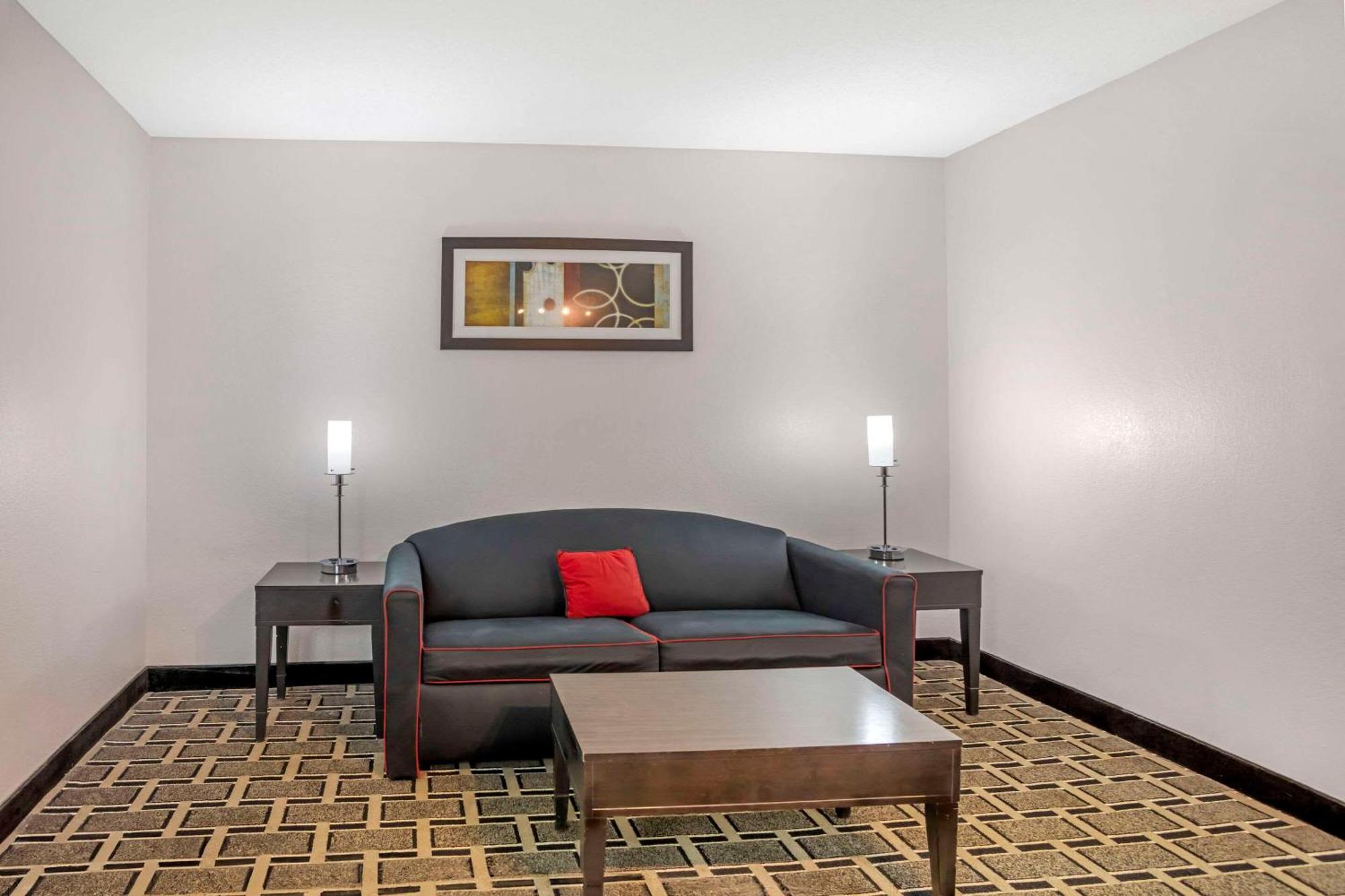Comfort Suites Nashville Airport - Bna Extérieur photo